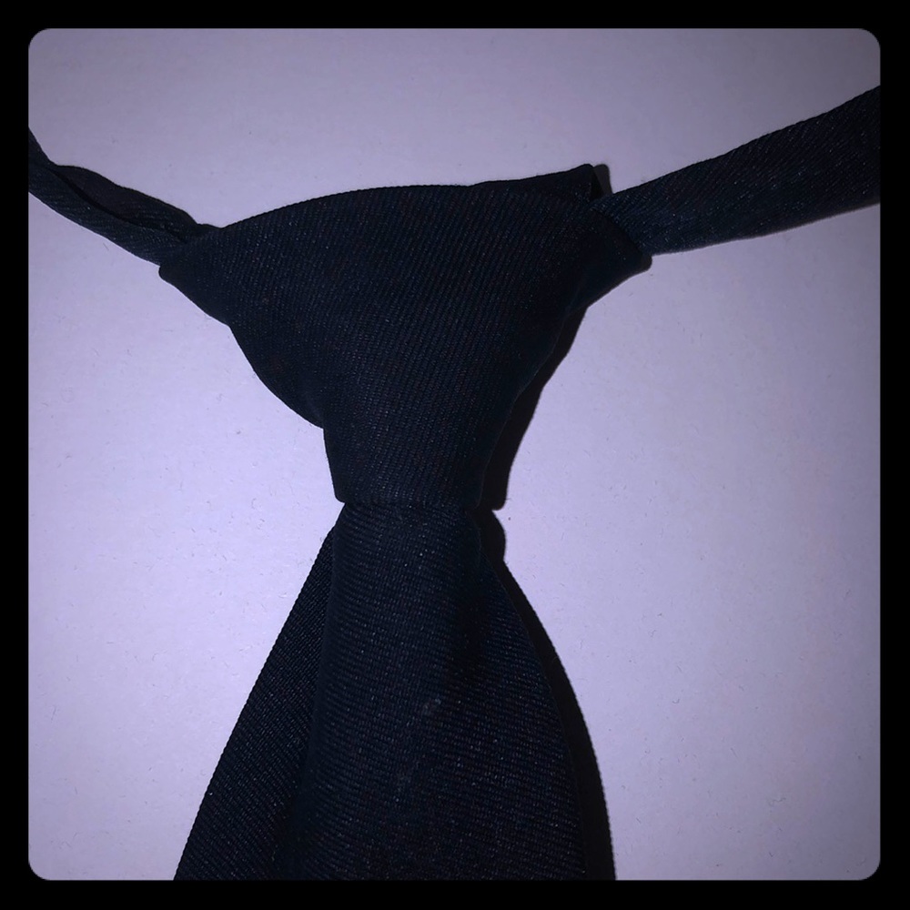 Velcro kids tie